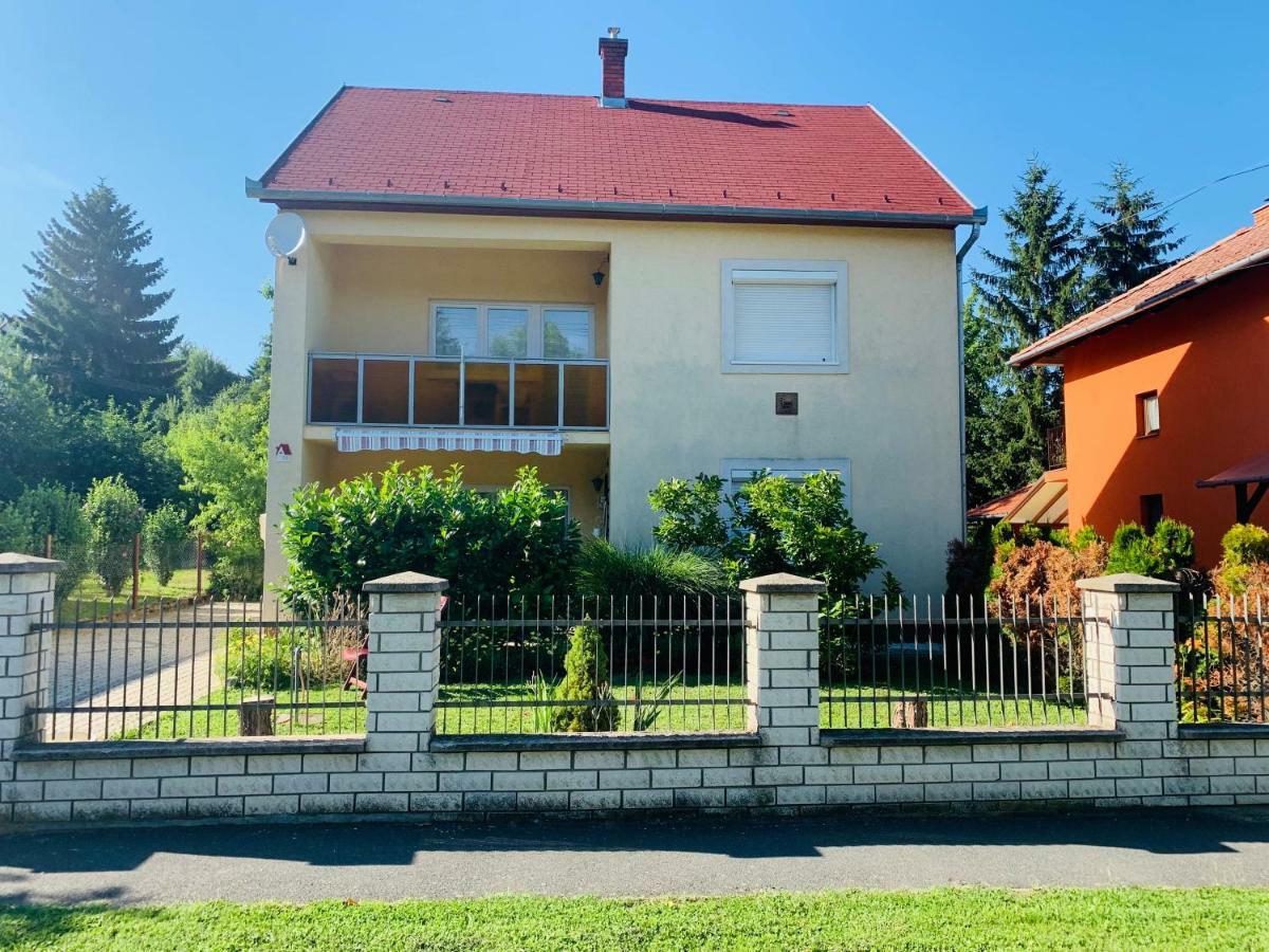 Elvira Apartman Zalakaros Exterior foto